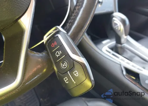 2014 Ford Fusion Hybrid Titanium из США, поврежденный, VIN 3FA6P0RU2ER313639